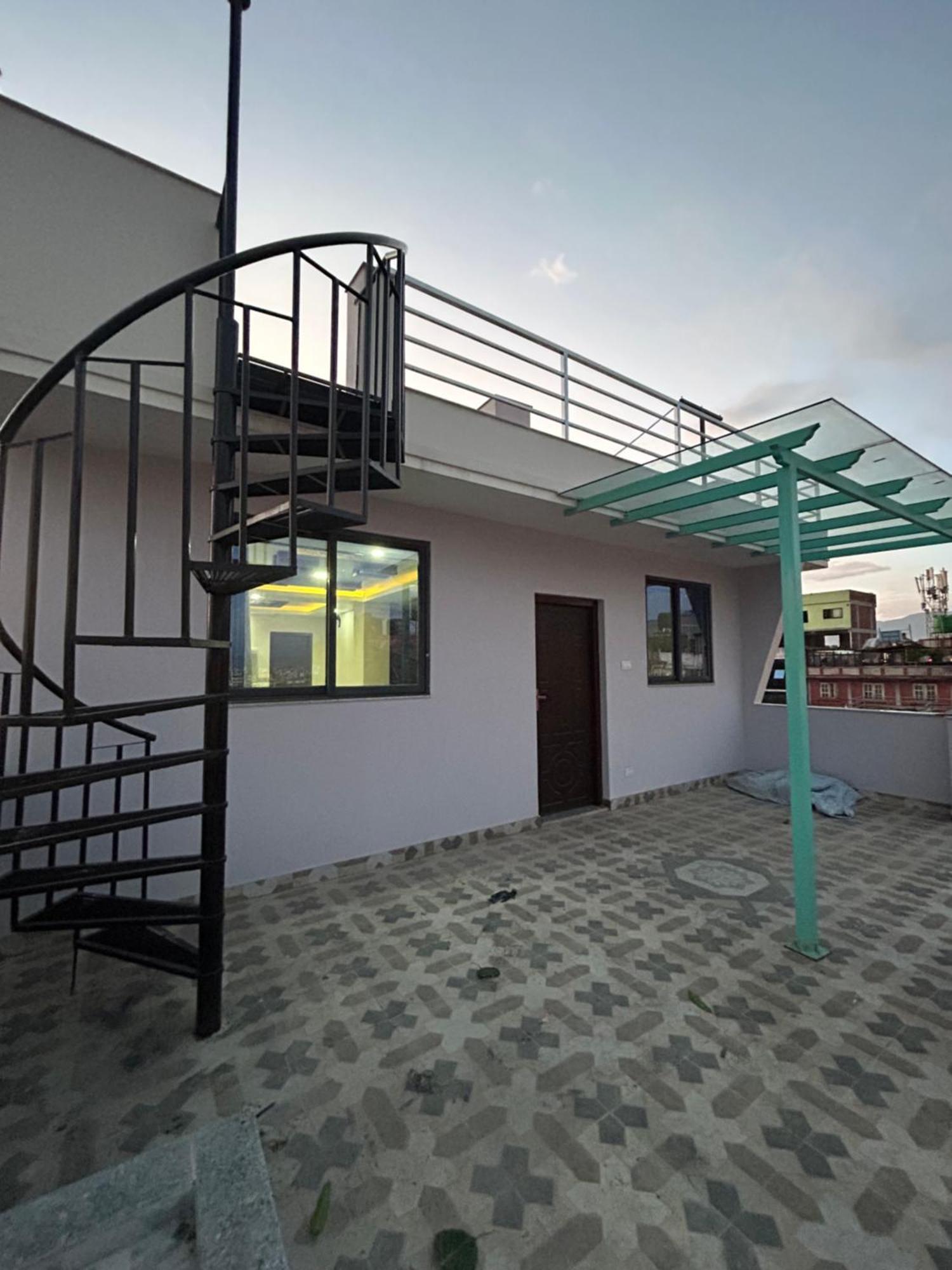 Applewood Inn Катманду Экстерьер фото